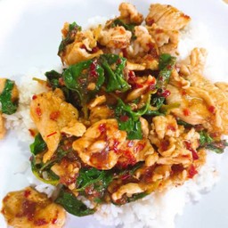 ข้าวกระเพราไก่