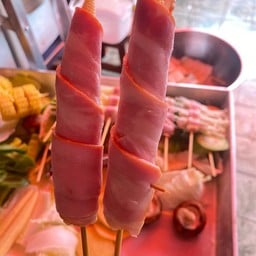 เบคอนพันข้าวโพดอ่อน