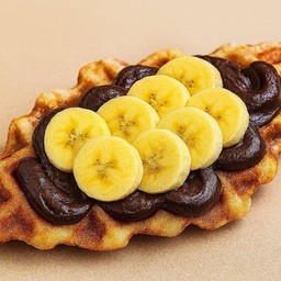 ครอฟเฟิล นูเทลล่ากล้วย