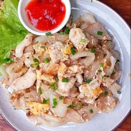 ก๋วยเตี๋ยวคั่ว...