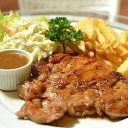 สเตกไก่ น้ำจิ้มแจ่ว