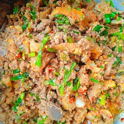 ร้านนิว&อัยวาส้มตำไก่หมุน ลาบ ต้ม