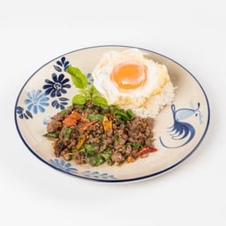 ข้าวกระเพราเนื้อสับ