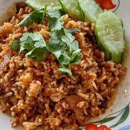 ข้าวผัดพริกหมู