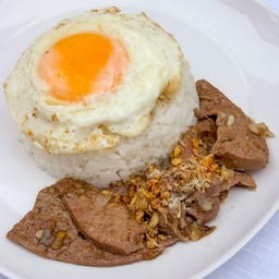 ข้าวตับกระเทียมพริกไทย ไข่ดาว