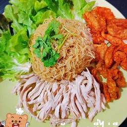 หมี่ไก่ฉีก เผ็ดน้อย