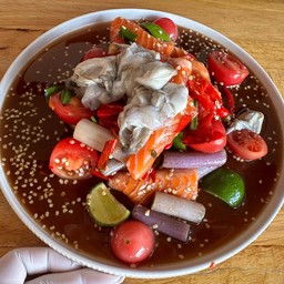 เหลาแซลมอน นางรม