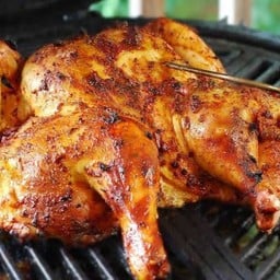 ไก่ย่างสมุนไพร 1ตัวL  พร้อมน้ำจิ้มอร่อย