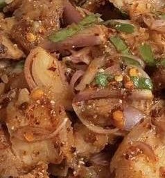 ข้าว-น้ำตกหมูสามชั้น