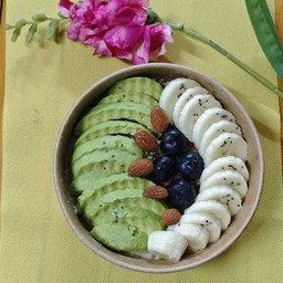 Over night oatmeal อะโวคาโด+กล้วย+บลูเบอร์รี่