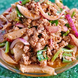 ลาบหมู ( หมูแท้ๆ )