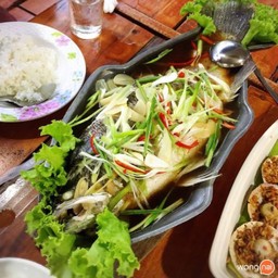 ปลากะพงนึ่งซีอิ๊ว