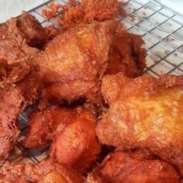 น่องแบนไก่ทอด