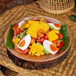 ตำไทยข้าวโพด  ไข่เค็ม