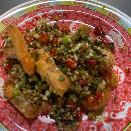 กุ้งคั่วพริกเกลือ