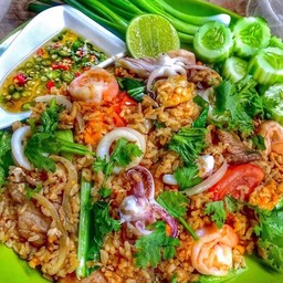 ข้าวผัดรวมมิตร ทะเล( โบราณ)