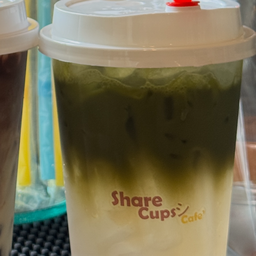 น้ำมะพร้าวมัทฉะ เย็น