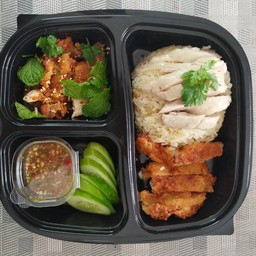 ข้าวมันไก่สามก๊ก