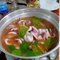 ปลาหมึกนึ่งมะนาว