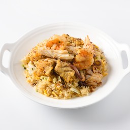ข้าวผัดทะเลซอส X.O.