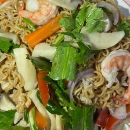 ยำมาม่า