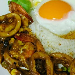 ข้าวหน้าเมาทะเล