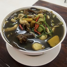 แกงหน่อไม้เห็ดรวม