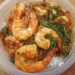 กระเพรากุ้ง