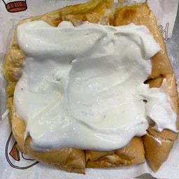 ปังก้อนครีมสดฮอกไกโด