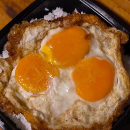 ข้าวไข่ดาว2ฟองนะคะ
