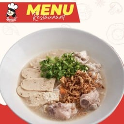 ก๋วยจั๊บญวนต้มยำหมู