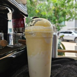 สับปะรดโยเกิร์ต