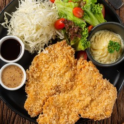 สเต็กไก่ทอดกรอบจัมโบ้