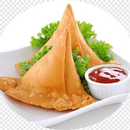 ซาโมซ่าแพะ 2 ชิ้น