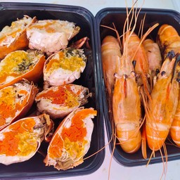 กุ้งเผาครึ่งโล ปูไข่นึ่ง 4 ตัว