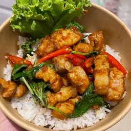 ข้าวพริกแกงหมูสามชั้น