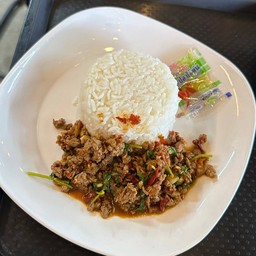 กระเพราหมู