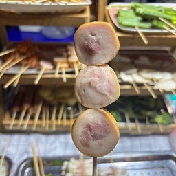 หมูสเต็กไม้