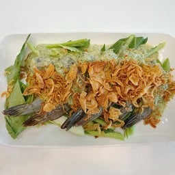 กุ้งคะน้า