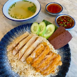 ข้าวมันไก่ต้ม-ไก่ทอด