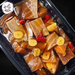 แซลมอนบราวน์ดอง พร้อมน้ำจิ้มซีฟู๊ดมะนาวสด