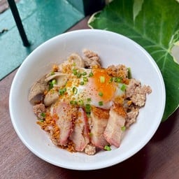 Promotion ข้าวต้มแห้ง + ไข่ออนเซ็น 1 ฟอง