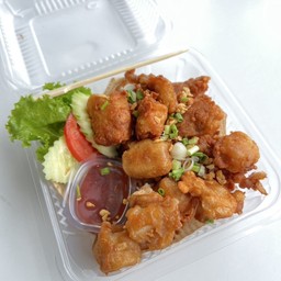 ปลาหมึกชุบแป้งทอด