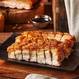 หมูกรอบ นายหนวด บ้านโป่ง1