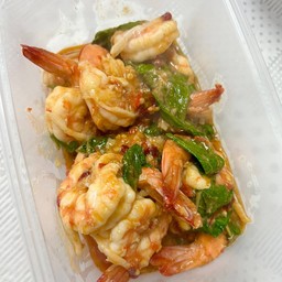 กะเพรากุ้ง กับข้าว