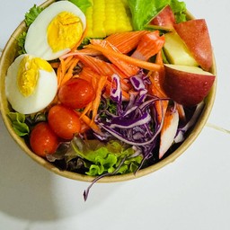 สลัดปูอัดไข่ต้ม