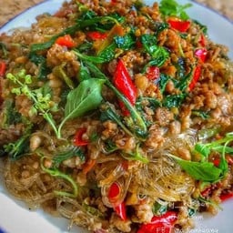 กะเพราหมูสับ+วุ้นเส้น