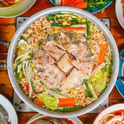 ในคลองหมูกระทะ ในคลองหมูกระทะ