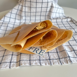 มินิเครปพริกเผาหมูหยอง 4 ชิ้น