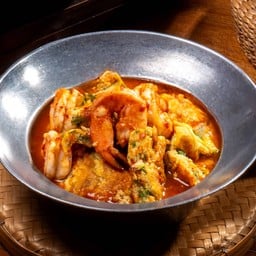 แกงส้มชะอมไข่กุ้ง